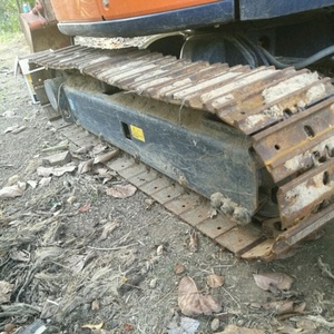 Exsapator de pelle sur chenilles fabriqué au Japon Mini Hitachi Axsis 35 U - Product Image 4