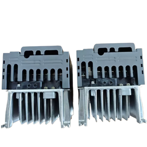 Inversor VFD de Alto Rendimiento FR-D740-0.4K-CHT FR-D740-0.75K-CHT Variador de Frecuencia para Control de Velocidad de Motores Industriales - Product Image 4