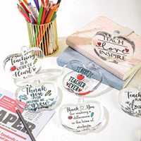 Cadeau de remise de diplôme, de retraite, de la fête des enseignants, cadeaux de remerciement pour les enseignants, ornement en forme de pomme en acrylique