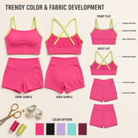 Ensemble de yoga 2 pièces personnalisé pour femme : Soutien-gorge de sport à bretelles croisées contrastées et short taille haute – Tenue de sport et fitness en gros