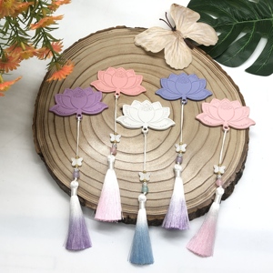 Wholesale PU Leather <b>Bookmark</b> Flower Elegant Book Marker Classic Beautiful <b>Bookmark</b> Promotional <b>Gift</b> for Book Lovers Students - Product Image 1