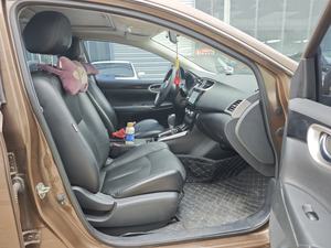 <span class=keywords><strong>Venta</strong></span> al por Mayor <span class=keywords><strong>de</strong></span> <span class=keywords><strong>Autos</strong></span> YT para Nissan Sylphy 2019 2020 2021 2022, Auto Usado Blanco <span class=keywords><strong>de</strong></span> Alta Calidad, Eficiente en Combustible, Elegante y Privado - Product Image 5