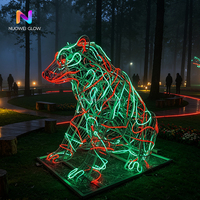 Sculpture lumineuse 3D en fer NUOWEI GLOW en forme d'ours polaire pour des scènes nocturnes époustouflantes, zoos, jardins botaniques, parcs à thème. pour la décoration