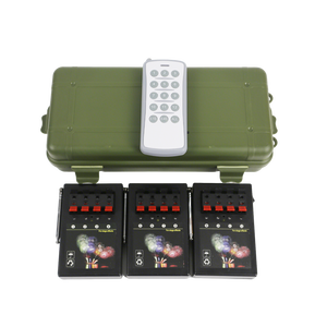 Système de tir de feux d'artifice pyrotechniques à 12 déclenchements avec télécommande sans fil pour spectacles <span class=keywords><strong>et</strong></span> événements festifs - Product Image 3
