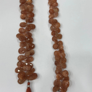 Hermoso Collar de Piedra Solar Natural, Cuentas Facetadas en Forma de Briolette, Piedras Sueltas para Fabricación de Joyería, Venta al Por Mayor OEM - Product Image 1