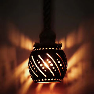 Portavelas Decorativo Ecológico Hecho a Mano con Diseño de Rayos de Sol y Cáscara de Coco para Velas de Té, Ideal para Navidad, Pascua, Cumpleaños y Decoración del Hogar - Product Image 1