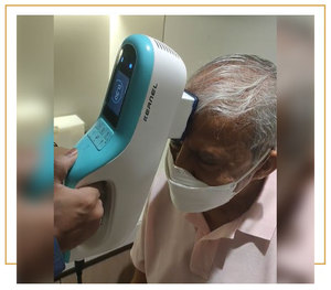 Kernel 5000E - Luz Ultravioleta (UV) Portátil de 308 nm para Tratar Eccema Moderado a Severo, <span class=keywords><strong>Dermatitis</strong></span> <span class=keywords><strong>Atópica</strong></span> en Niños y Adultos - Product Image 6