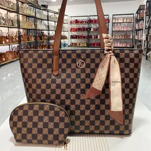 Nouveau Sac à Bandoulière Élégant et Polyvalent en PU Couleur Unie pour Femme, Grande Capacité, Sac Fourre-Tout Pratique pour le Commerce International - Product Image 4