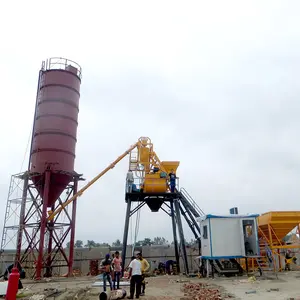 Petite centrale à béton mobile à contrôle automatique de 25m3/heure, portable et bon marché