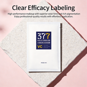 Poudre de Squalène Bio Triple <span class=keywords><strong>Action</strong></span> Éclaircissante & Anti-Âge au Parfum de Miel Format Voyage pour Peaux Sensibles - Product Image 4