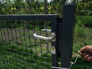 Puertas de Hierro de Una Hoja Fáciles de Instalar y de Larga Duración, Diseños de Puertas de Jardín de Una Hoja, Conjuntos de Puertas de Tubos Redondos, Puertas Batientes en Venta - Product Image 2