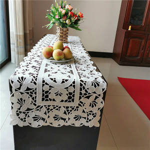 Coureurs <span class=keywords><strong>de</strong></span> <span class=keywords><strong>Table</strong></span> d'affichage <span class=keywords><strong>de</strong></span> fenêtre en polyester blanc <span class=keywords><strong>de</strong></span> luxe décoration <span class=keywords><strong>de</strong></span> coureur <span class=keywords><strong>de</strong></span> fleur géométrique beaux coureurs tissés <span class=keywords><strong>de</strong></span> Noël bon marché - Product Image 4