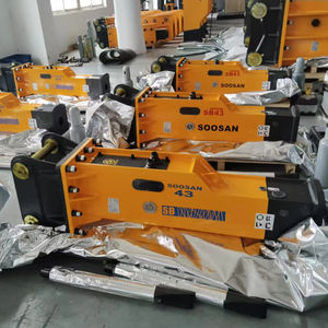 Martillo Hidráulico con Cinceles de 75 mm SB 43, Silenciador, para Demolición de Roca, con Mangueras y Cincel para Excavadora/Cargadora de 6-9 Toneladas - Product Image 1