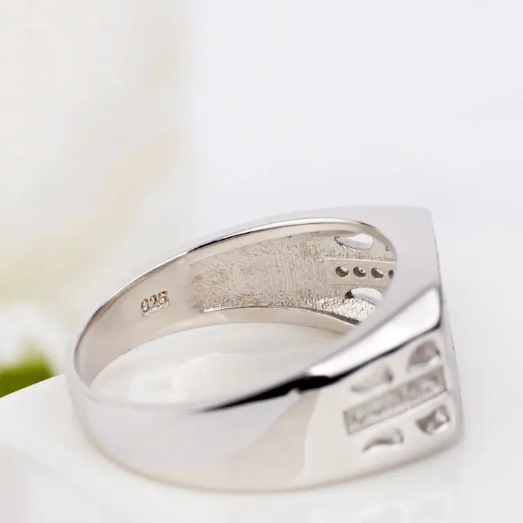 خاتم فاخر من الفضة الخالصة 925 للرجال مع حجر كلاسيكي للأصابع - CZ للرجال