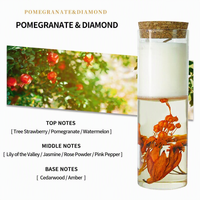 Luxuriöse Maßgefertigte Glas-Doppelschicht-Jelly-Gel-Wachskerze mit Getrockneten Blumen, Korkdeckel und Duft in Glasgefäß