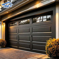 Portes de garage en aluminium à levage motorisé, écoénergétiques, personnalisables avec finition ondulée ou imitation bois