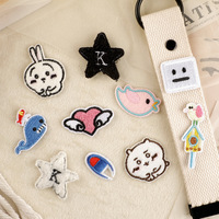 Patch en tissu polyester brodé sur le thème des voitures, couleur personnalisée, thermocollant, pour accessoires de décoration de vêtements DIY