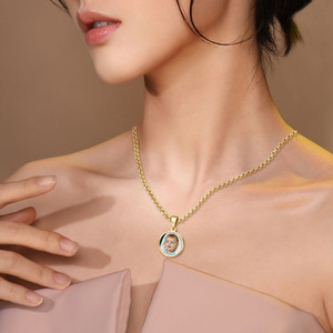 Elegante personalizado de acero inoxidable Color collares niños de moda chapado en oro enlace joyería imagen foto boda conmemoración - Product Image 4