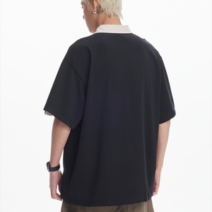 เสื้อโปโลลายทางแฟชั่นสำหรับผู้ชาย - ผ้าเนื้อเบา แห้งเร็ว ทรงทันสมัย เหมาะสำหรับกอล์ฟและสวมใส่ในชีวิตประจำวันอย่างมีสไตล์ - Product Image 4