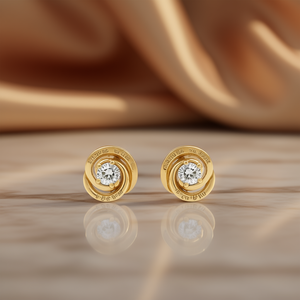 Orecchini a Perno E1351 in Oro con Diamanti Rotondi, Montatura a Griffe, Design Geometrico Classico, Gioielli Raffinati Unisex - Product Image 2