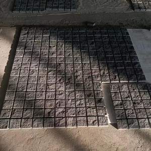 SH STONE Pierre Naturelle Chinois G684 Granit Pile Bond Split Surface Machine Couper Scié Bord Pavé Pavé pour La Vente En Gros - Product Image 5