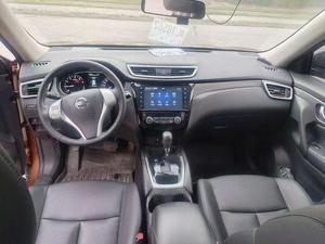 <span class=keywords><strong>Nissan</strong></span> <span class=keywords><strong>Qashqai</strong></span> 2.0L CVT Comfort Edition SUV <span class=keywords><strong>2015</strong></span> avec sièges en cuir, volant à gauche, galerie de toit métallique, pneus R17 - Product Image 3