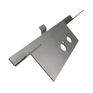 Pièce d'emboutissage en tôle multi-matériaux sur mesure, conçue selon vos spécifications techniques pour boîtier électronique - Product Image 5
