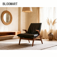 Chaise de salon moderne en cuir, cadre en acier au carbone, remplissage éponge, bois ciré blanc, couleur noyer