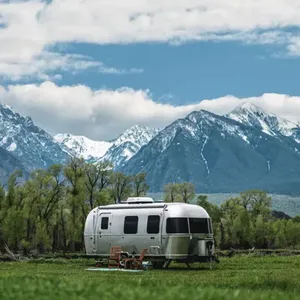 Ew Milieuvriendelijke Off-Road Camping Caravan Van Goede Kwaliteit Met Grote Ruimte Luifel Met Keuken Airstream Trailer