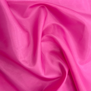 Prezzo di fabbrica 100% poliestere <span class=keywords><strong>taffet</strong></span>à fodera in tessuto per la borsa della valigia del vestito tessuto dell'indumento - Product Image 4