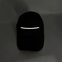 Gorra de Béisbol Luminosa LED, Gorra con Franjas Brillantes, Gorra Ajustable con Luz para Hombres y Mujeres, Accesorios Deportivos para Fiestas, Clubes Nocturnos