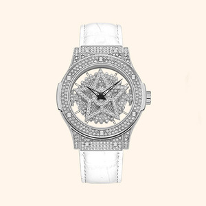 Reloj de cuarzo para mujer con diseño único, caja trasera transparente, correa de cuero genuino y esfera giratoria con diamantes. - Product Image 2