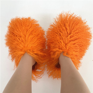 Nouveau design chaussures floues moelleuses à fond plat long toboggan en <span class=keywords><strong>peau</strong></span> de <span class=keywords><strong>mouton</strong></span> femmes pantoufle en fourrure de Mongolie - Product Image 5