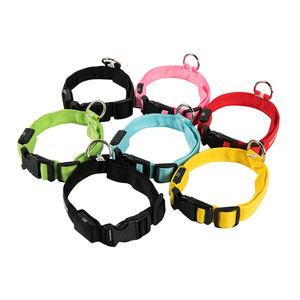 <span class=keywords><strong>Collar</strong></span> de Perro LED Ajustable de Poliéster Simple con Luces Intermitentes Recargable y Reflectante para Uso Nocturno Producto Antipérdida para Mascotas - Product Image 6