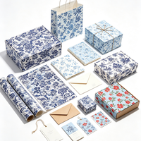 Kit d'emballage cadeau floral bleu et blanc style porcelaine Qinghua - Rouleaux de papier recyclable 80 g/m², sacs, boîtes, cartes, étiquettes pour tous