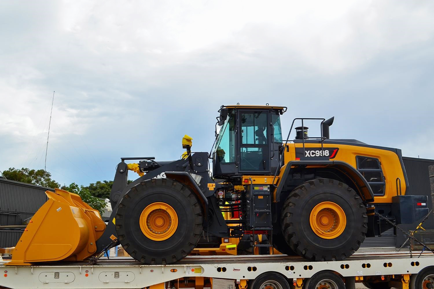 Xuzhou High Energy-Conservation 9 Tons Wheel Loader XC998