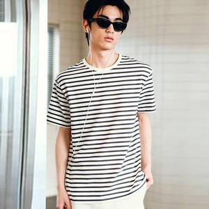 T-shirt en coton décontracté pour <span class=keywords><strong>homme</strong></span> avec logo personnalisé, coupe régulière, qualité supérieure, rayures de designer, vente en gros - Product Image 1