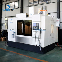 Kit de machine de fraisage CNC VMC1160, centre d'usinage vertical de 1100 mm avec système de commande Fanuc pour l'aluminium composite