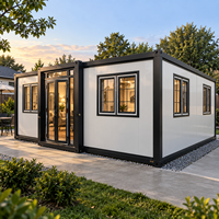 Maison conteneur pliable et extensible de haute qualité pour l'hébergement sur chantier avec structure en acier, type villa