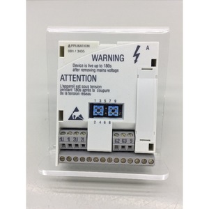 เครื่องแปลงความถี่ Lenze รุ่น E82ZAFAC001 400V 750W ควบคุมแบบเวกเตอร์สามเฟส IP20 - Product Image 1