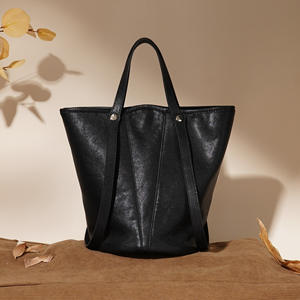 Top Layer Cowhide Handbag for <b>Carrying</b> Water Women's 2026 New Model Simple Handbag with Shoulder <b>Strap</b> and Crossbody Design - Product Image 4