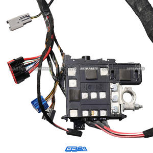 Offre Spéciale pièces de rechange de voiture électrique boîte à fusibles automobile boîte à fusibles arrière en cuivre pour Maserati Levanta 2017 670006554 - Product Image 4