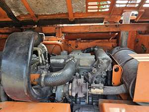 Excavatrice sur chenilles hydraulique HITACHI d'occasion ZX75 Zero Tail Swing Mini 7,5 tonnes ZX Zaxis 75 US ZX75US 7,5T 7,5 tonnes pour l'aménagement paysager - Product Image 6