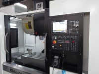 Centre d'usinage vertical CNC Fanuc VMC1160, broche BT40, robuste, pour la fabrication de grandes bases de moules
