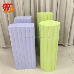 ชุดขาตั้งเค้กโลหะสีเขียวและสีม่วงดีไซน์ทันสมัยสำหรับตกแต่งงานแต่งงาน - Product Image 3