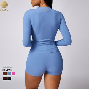 Vêtement de yoga personnalisé à manches longues ajusté, une pièce, tissu respirant, haut de sport à séchage rapide, <span class=keywords><strong>t</strong></span>-<span class=keywords><strong>shirt</strong></span> de sport pour femmes - Product Image 2