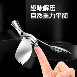 Bird-shaped Roly-Poly Balancing Bottle Opener Creative Ornament Beer Opening Tool Floating Zinc Alloy Stainless Steel Can Print - Product Image 1