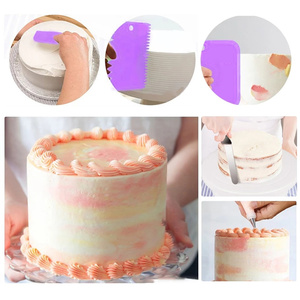 Juego de 137 Piezas de Utensilios para Decoración de Pasteles, Soporte Giratorio para Pasteles de Plástico, Juego de Herramientas para Pasteles de Moda - Product Image 5