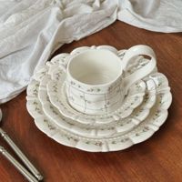 Assiettes à dîner en porcelaine coréenne artisanales très vendues, ensemble tasse et soucoupe en céramique, vaisselle pour steak, vaisselle de mariage et d'hôtel