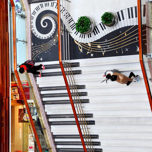 Escaliers de piano géants interactifs à LED à changement de couleur pour affichage commercial en extérieur - Product Image 3